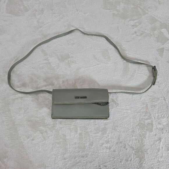 Steve Madden Handbags - Steve Madden Olive Crossbody Bag Clutch Wallet w/ Chain and Strap Zipper Pocket